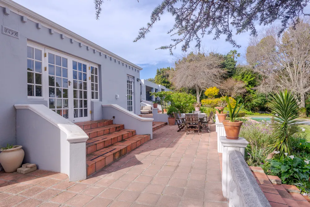 South Africa, Western Cape, Constantia, Ladies Mile Road, 6