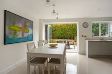 Westdown Gardens Cheltenham GL52 photo 3