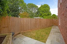 Westdown Gardens Cheltenham GL52 photo 10