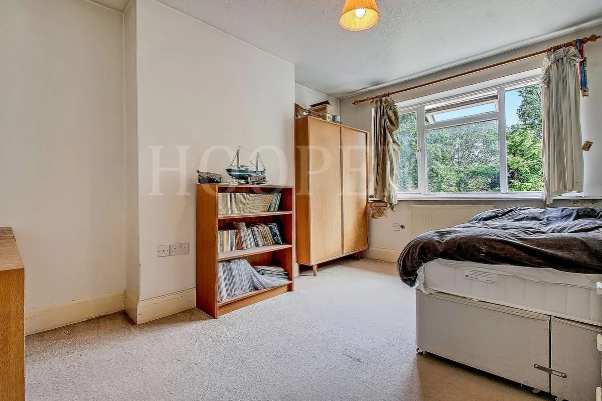 Birchen Grove, London, NW9