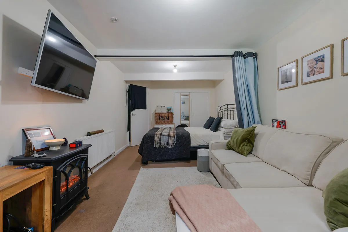 Church Road, Burstow, Horley, Surrey, RH6