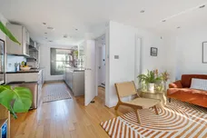 Camden Mews, London, NW1 photo 11