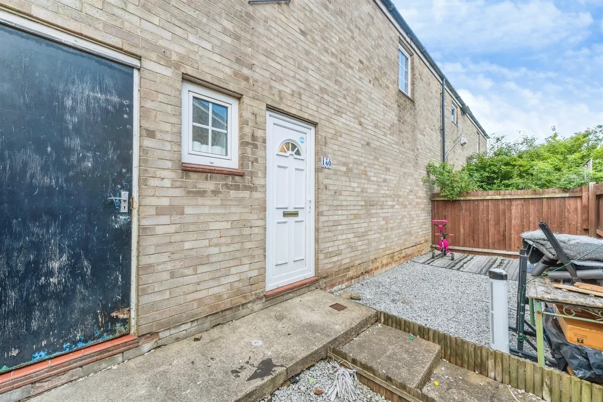 Axminster Close, Bransholme, Hull