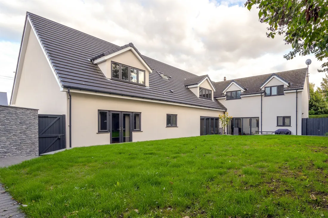 Property photo 28