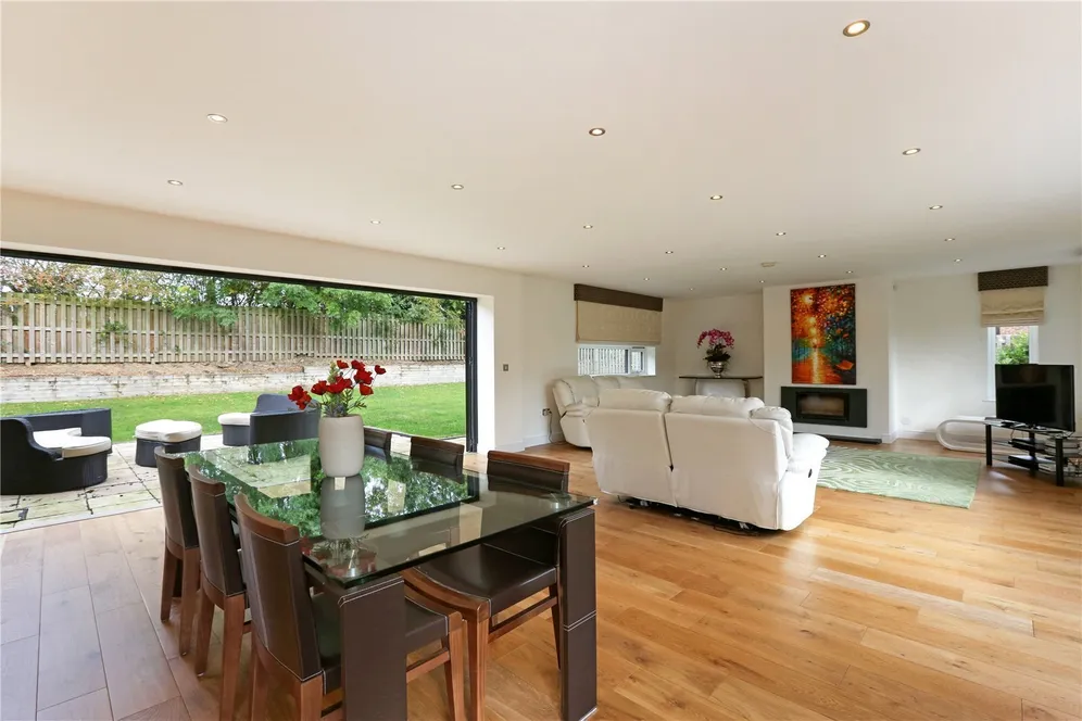 Latimer Chase, Chorleywood, Rickmansworth, WD3 photo 3