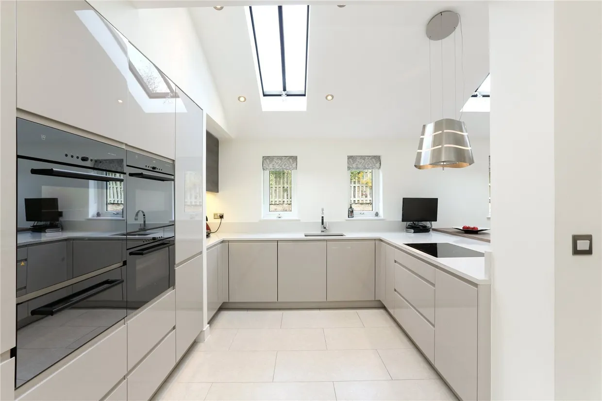 Latimer Chase, Chorleywood, Rickmansworth, WD3 photo 9