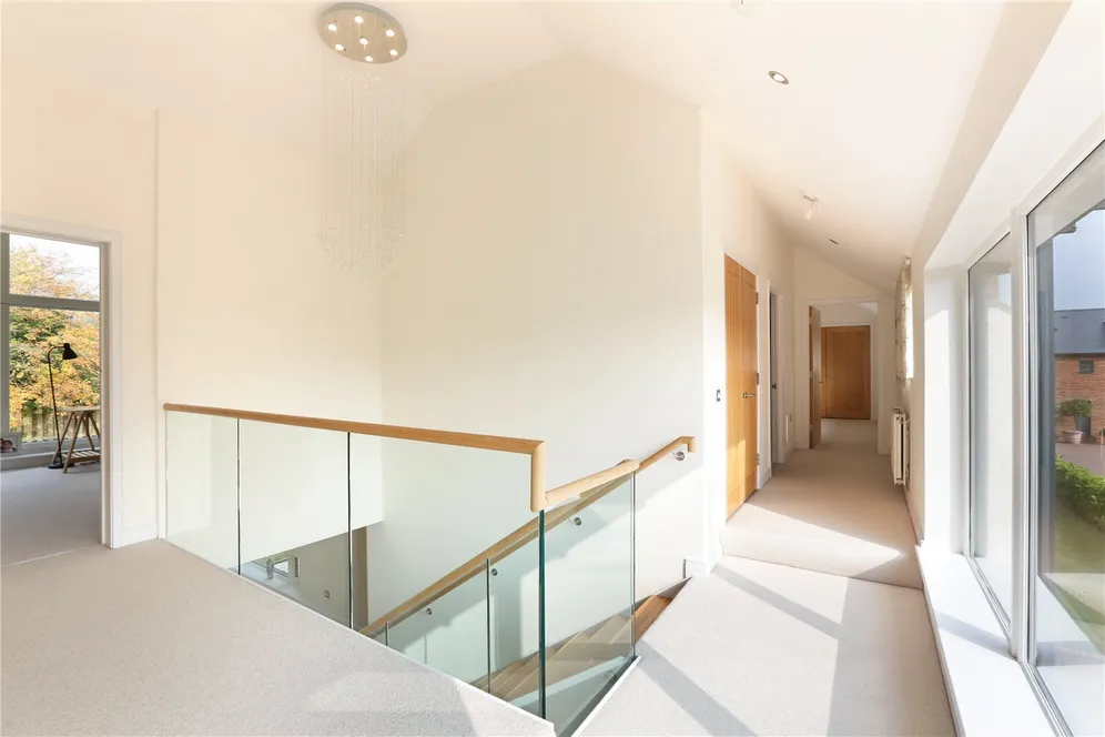 Latimer Chase, Chorleywood, Rickmansworth, WD3 photo 14