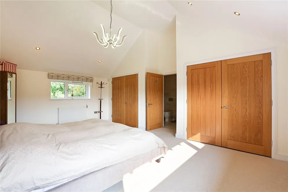 Latimer Chase, Chorleywood, Rickmansworth, WD3 photo 16