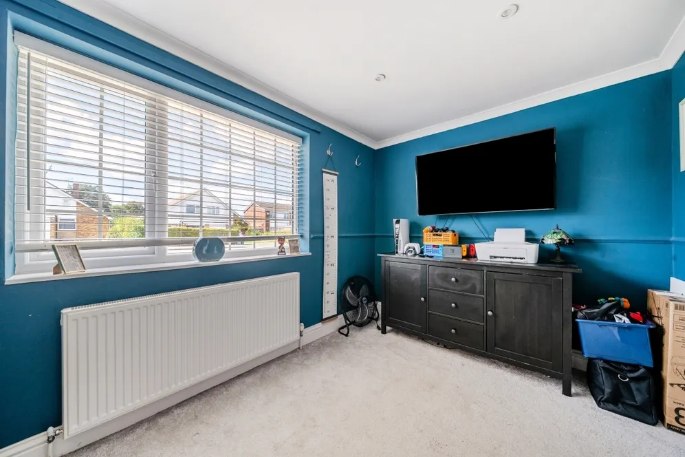 Sutton Road Newbury RG14 photo 7