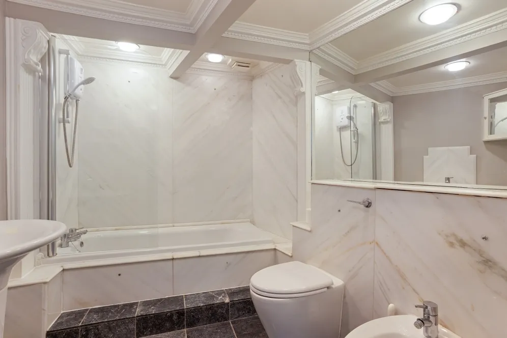 Guinea Lane Bath BA1 photo 7