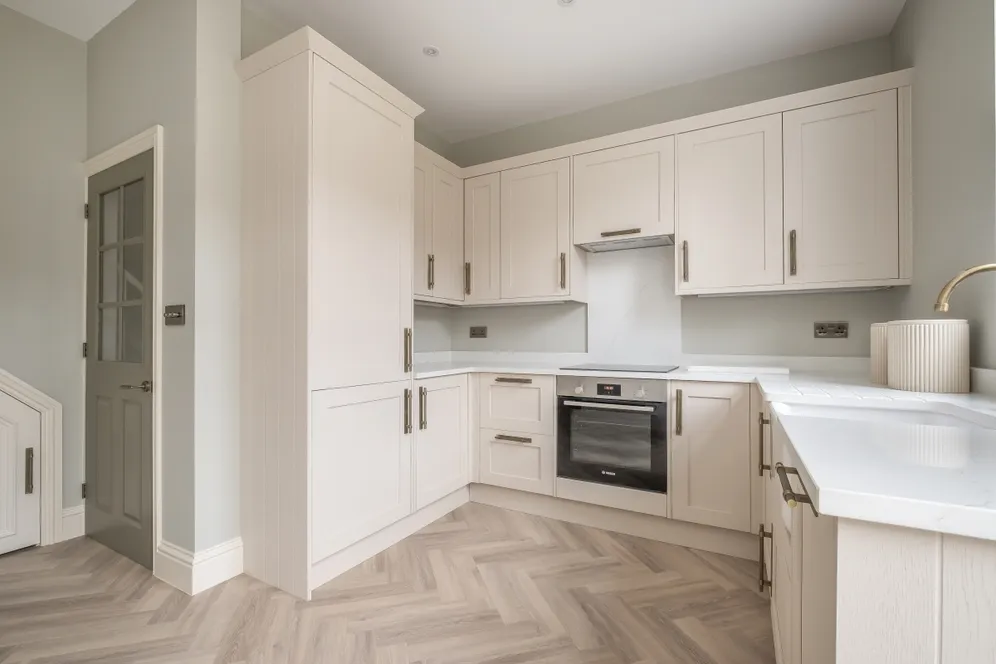 Winifred Road Wimbledon SW19 photo 9