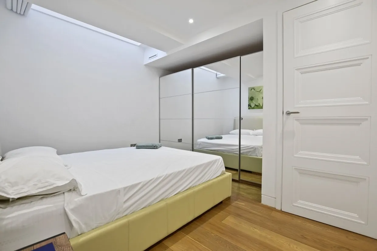 West End Lane London NW6 photo 9