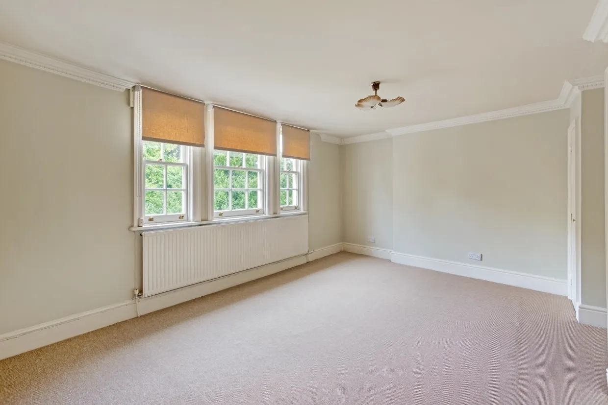 Guinea Lane Bath BA1 photo 9