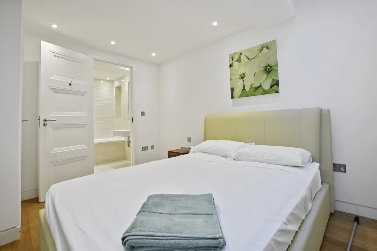 West End Lane London NW6 photo 10