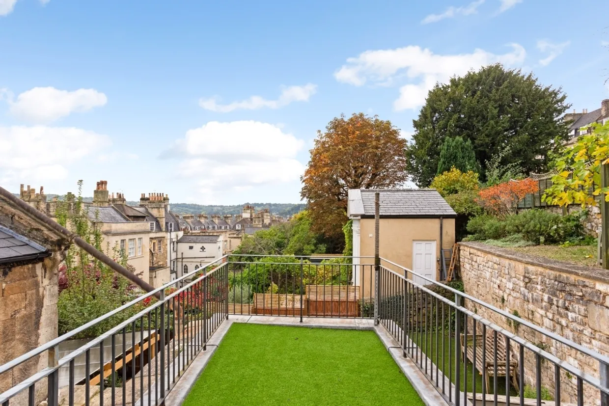 Guinea Lane Bath BA1 photo 21