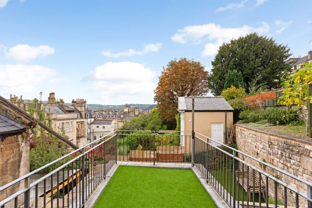 Guinea Lane Bath BA1 photo 21