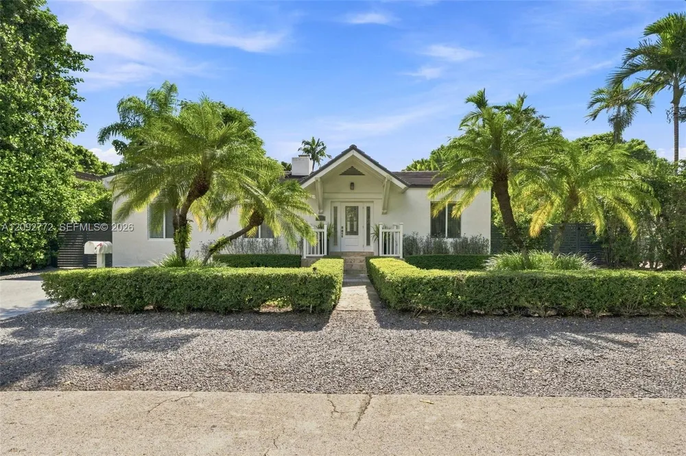 7215 SW 54th Ct, Miami, FL 33143