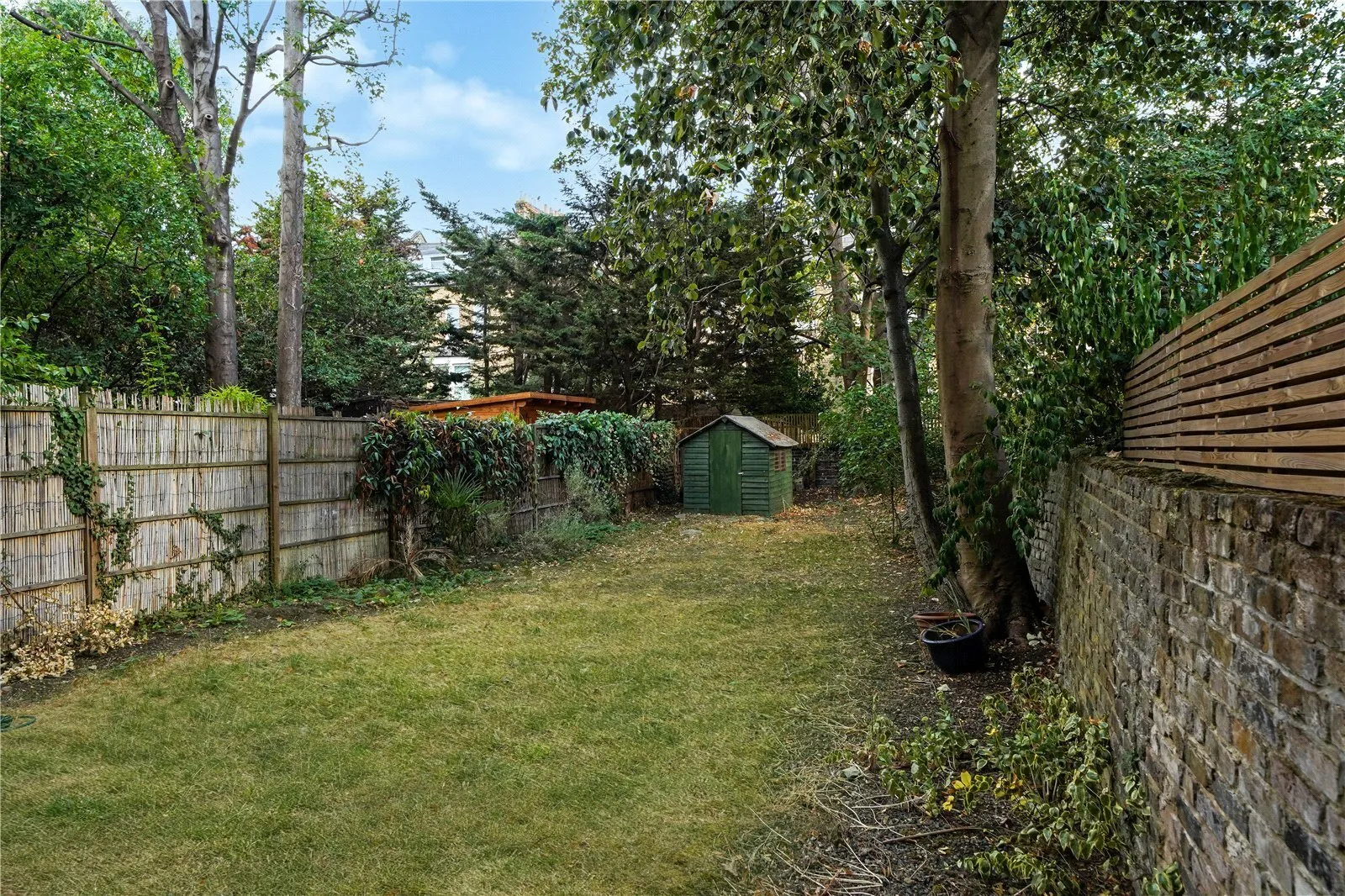 Brondesbury Road, Kilburn, London, NW6