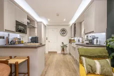 Atheldene Road, London, SW18 photo 4