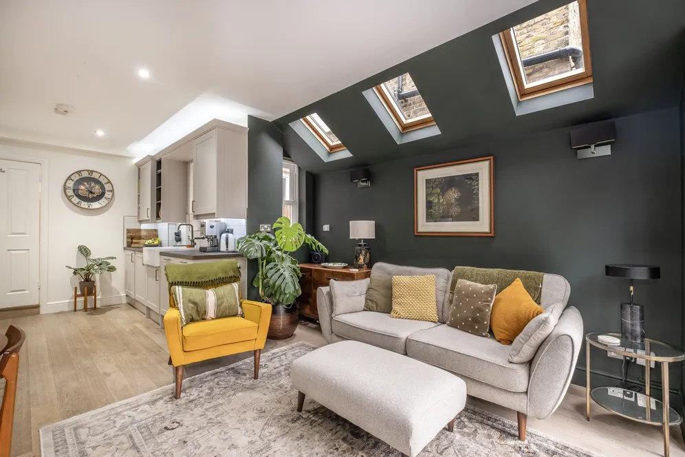 Atheldene Road, London, SW18 photo 5