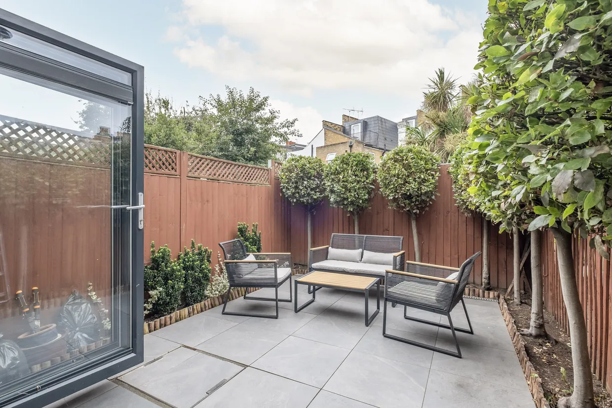 Atheldene Road, London, SW18 photo 7