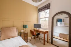 Atheldene Road, London, SW18 photo 9