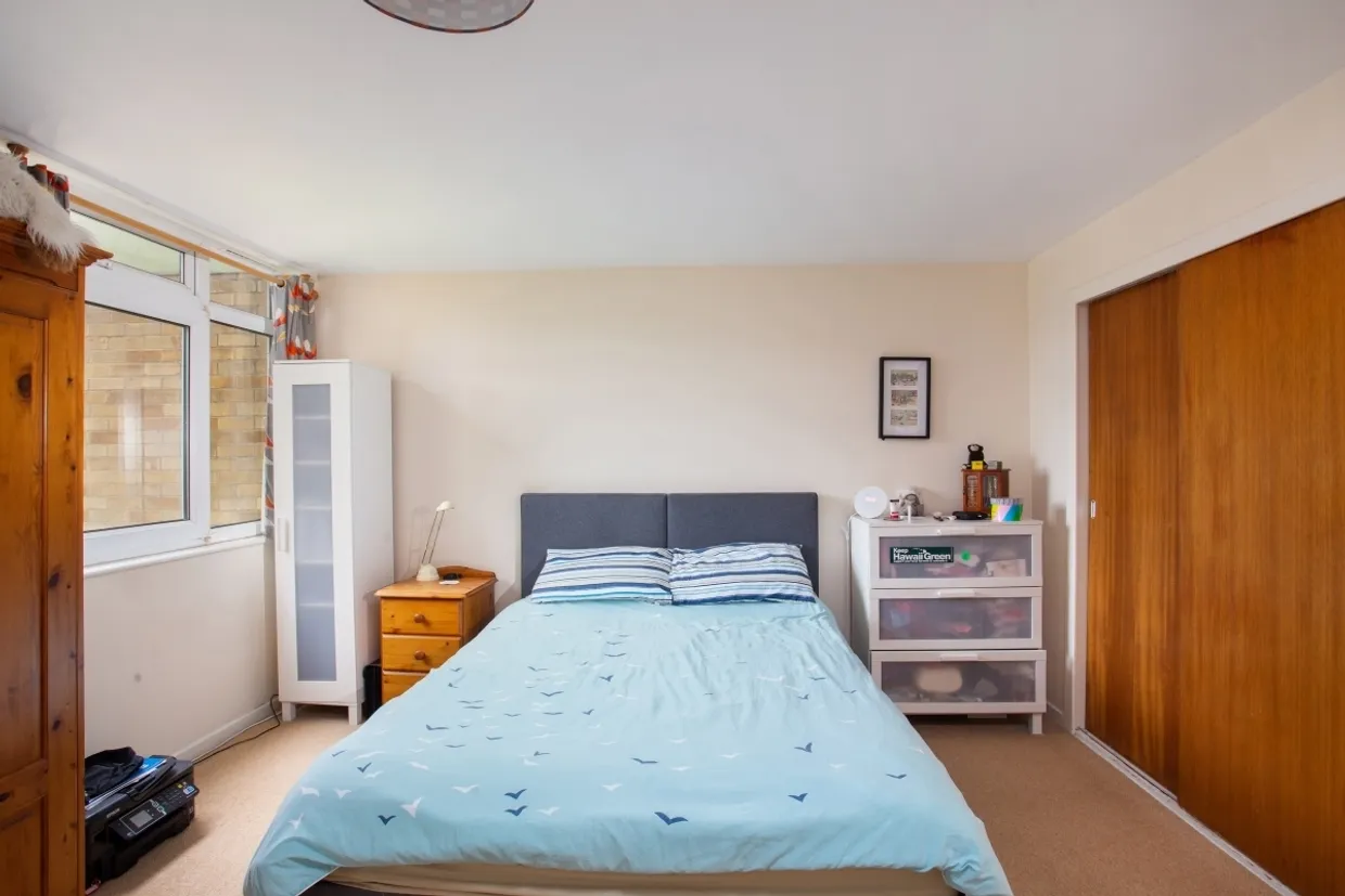 Laleham Court Chobham Road GU21 photo 7