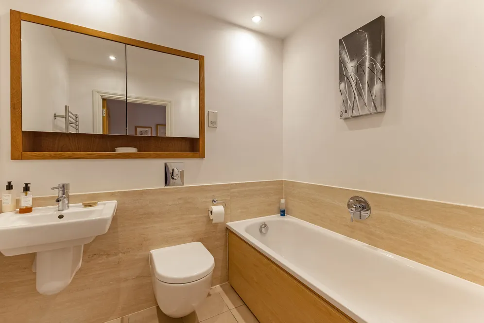 Cross Road, Sunningdale, SL5 photo 9