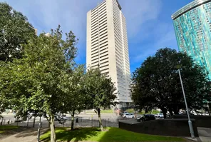 Main property image