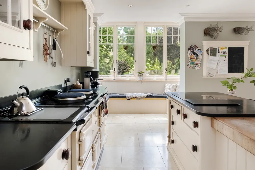 Coolhurst Road, London, N8 photo 20
