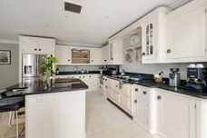 Coolhurst Road, London, N8 photo 39
