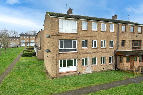 Barley Croft, Leverstock Green, Hemel Hempstead, Hertfordshire, HP2 4UU