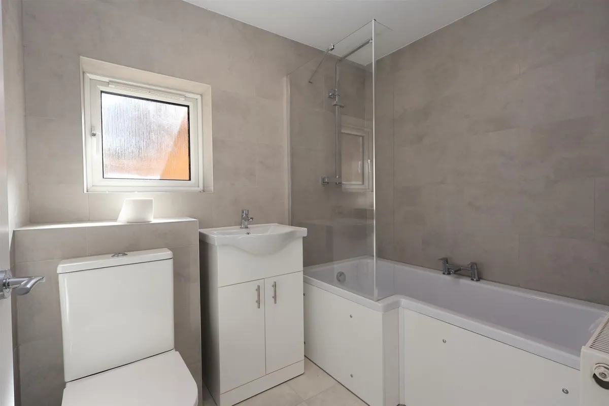 Barley Croft, Leverstock Green, Hemel Hempstead, Hertfordshire, HP2 4UU