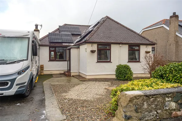 Cae Garw Road, Rhosbodrual, Caernarfon, Gwynedd, LL55