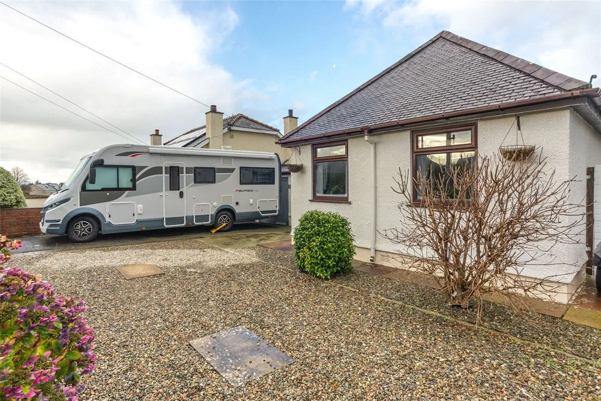 Cae Garw Road, Rhosbodrual, Caernarfon, Gwynedd, LL55