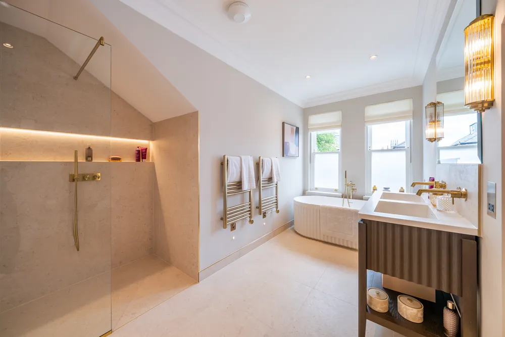 Clarendon Drive, London, SW15
