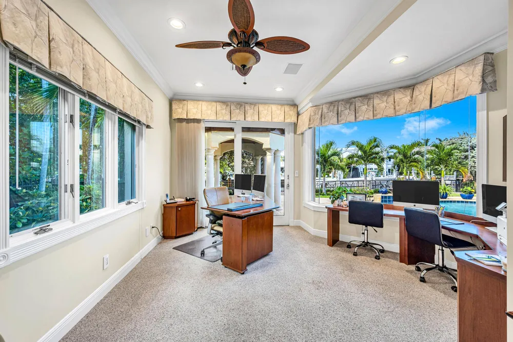 2507 Barcelona Dr, Fort Lauderdale, FL 33301