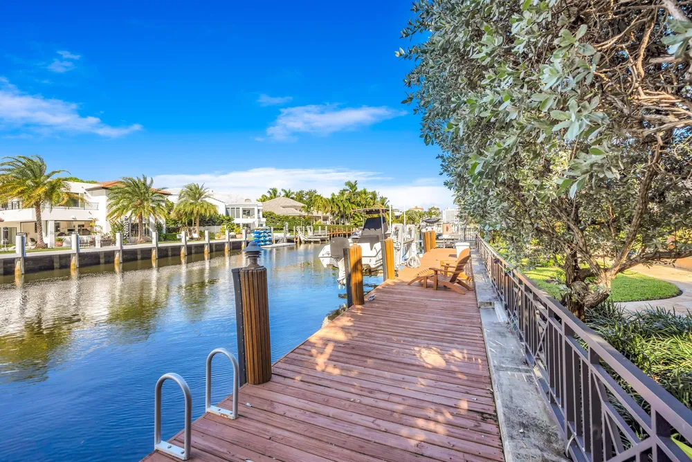 2507 Barcelona Dr, Fort Lauderdale, FL 33301