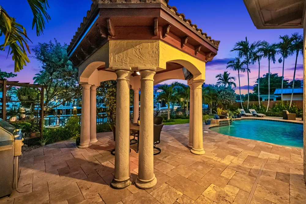 2507 Barcelona Dr, Fort Lauderdale, FL 33301