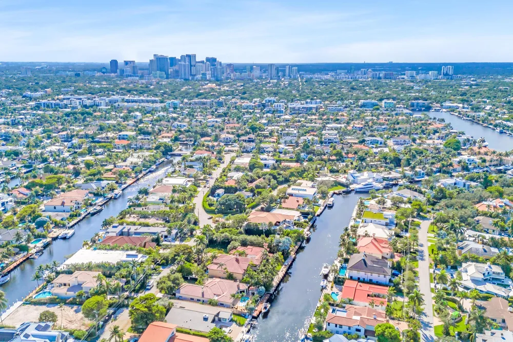 2507 Barcelona Dr, Fort Lauderdale, FL 33301