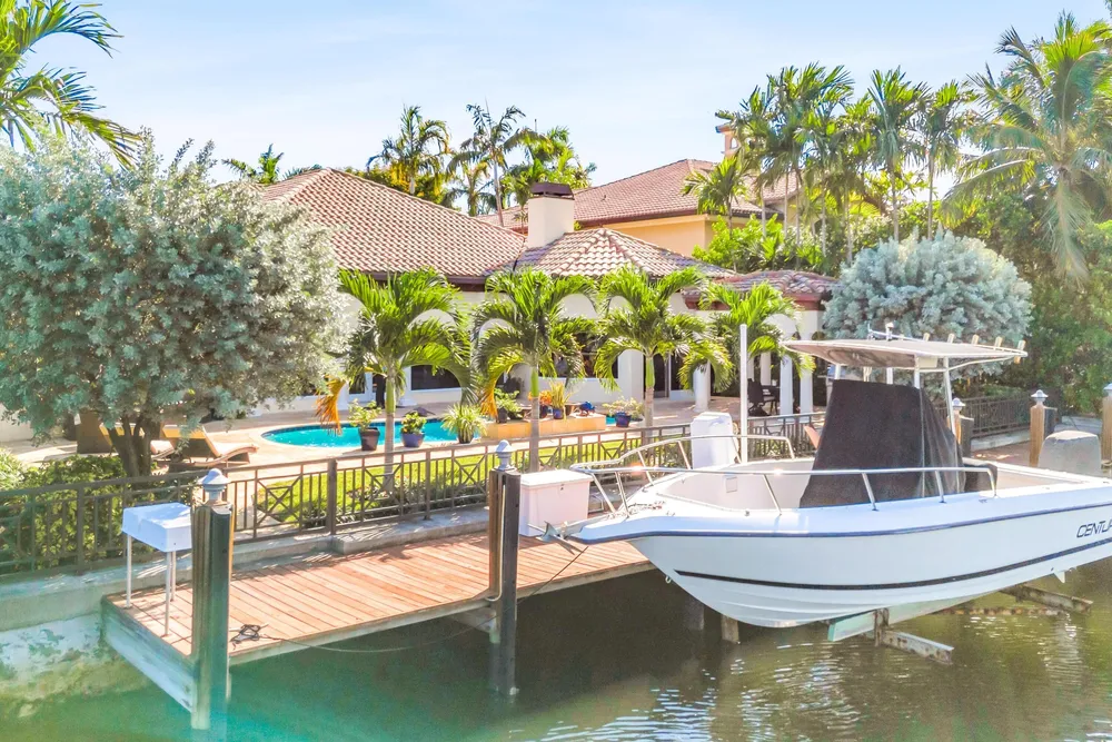 2507 Barcelona Dr, Fort Lauderdale, FL 33301