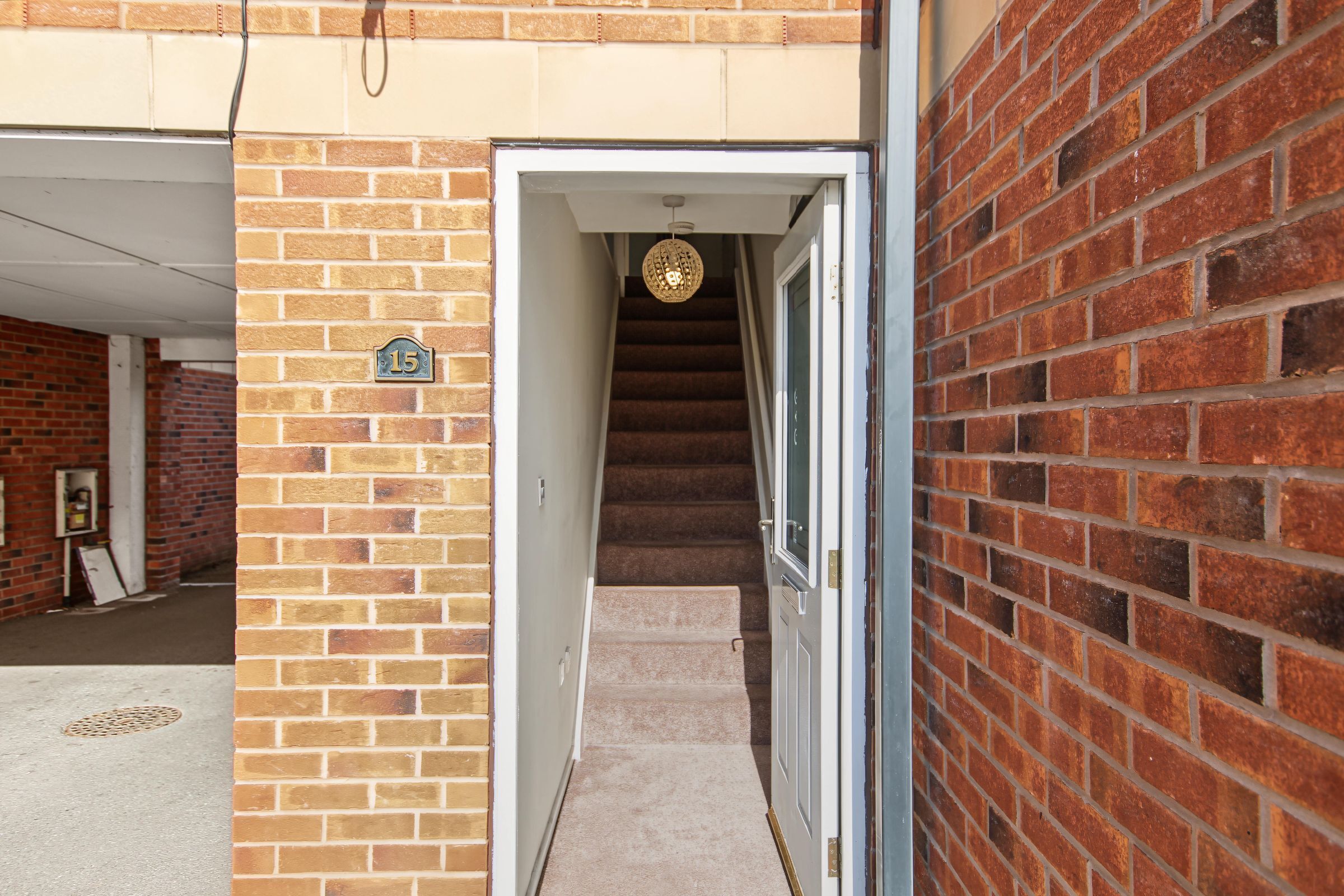 Caroline Court, Burton-On-Trent Image 3
