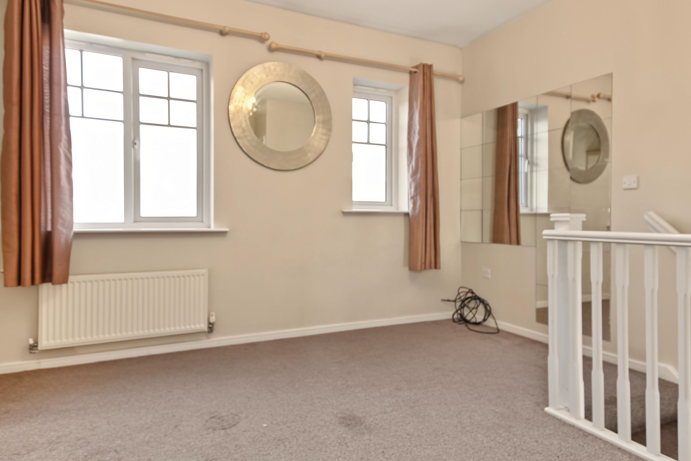 Caroline Court, Burton-On-Trent Image 5