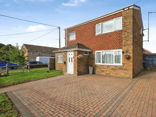 Sussex Avenue, Hailshamphoto