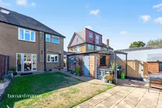 Cumberland Drive, Chessington