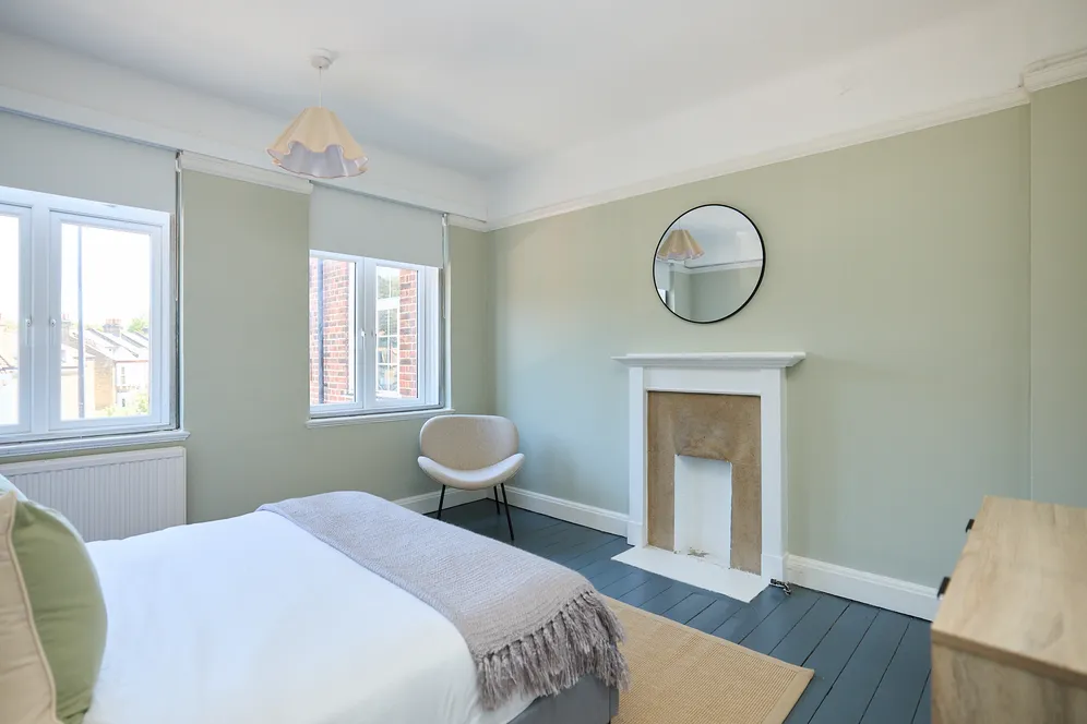 Brixton Hill, London, SW2 photo 46