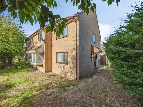 Cleveland Close, Highwoods, Colchesterphoto