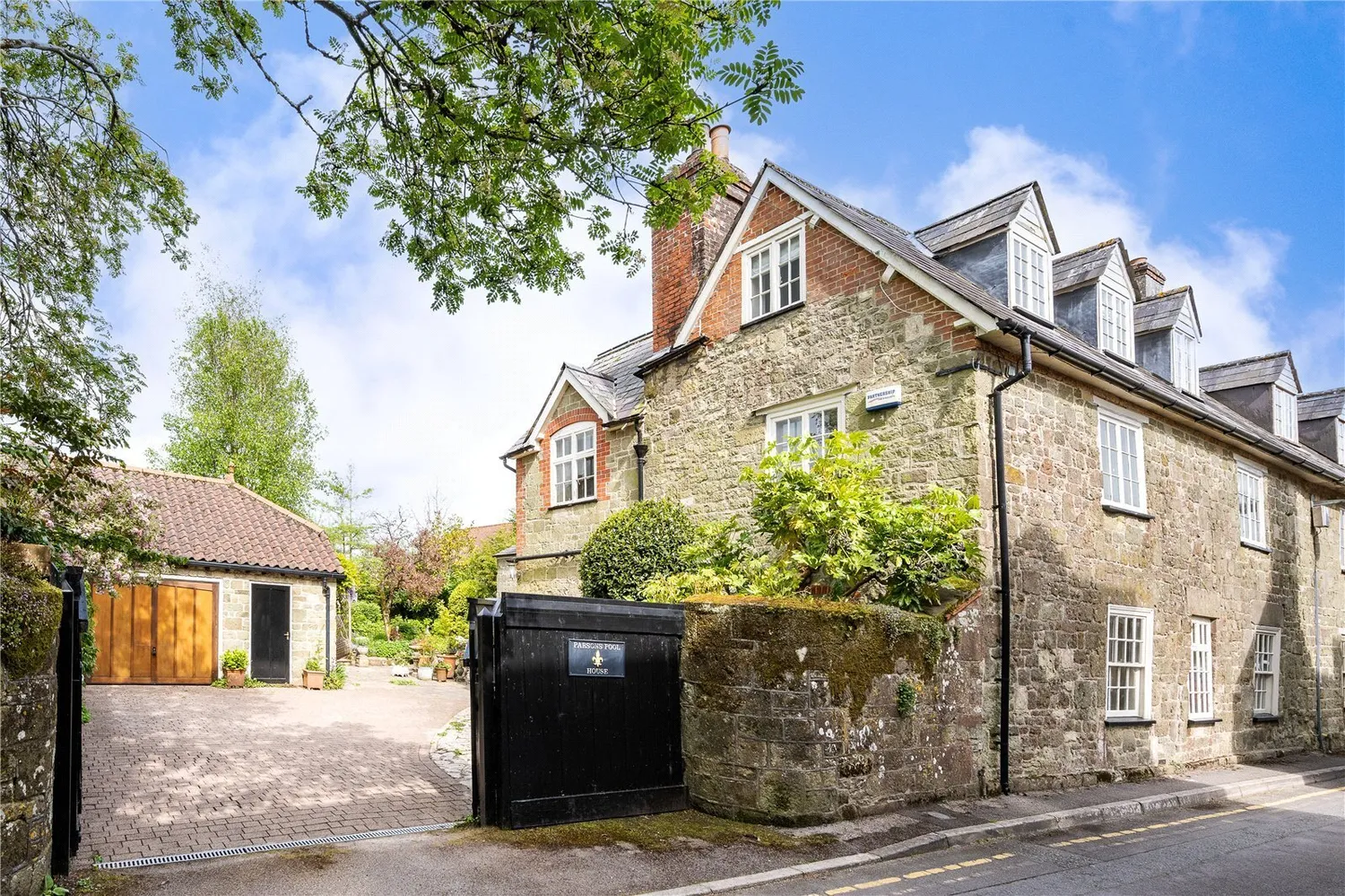Parsons Pool, Shaftesbury, SP7 photo 2