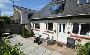 Ringmore Road, Shaldon, Devon, TQ14 photo