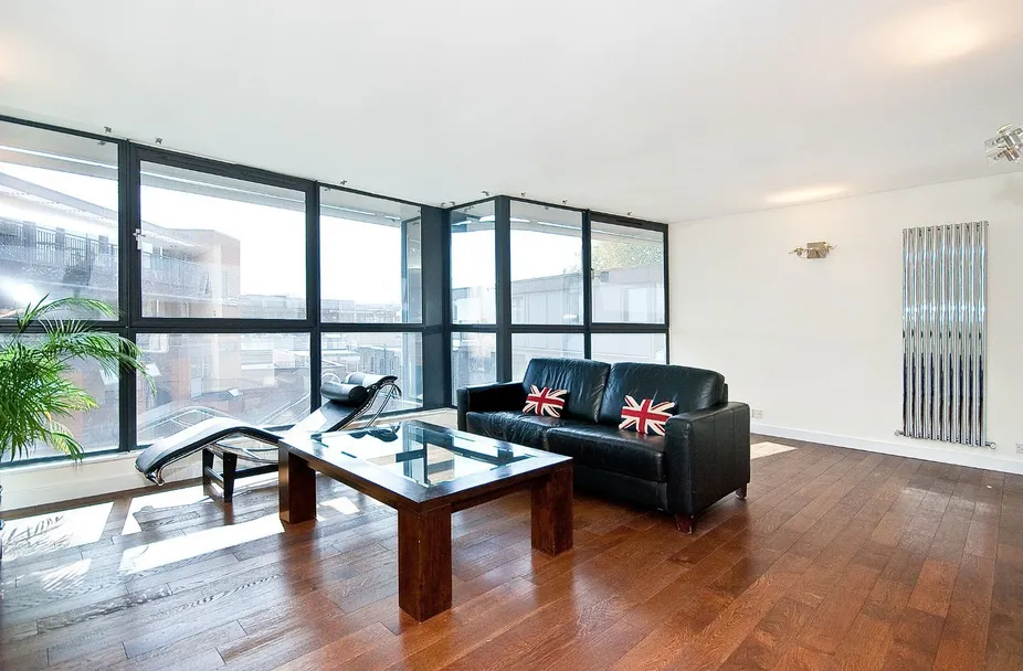 Property Photo 1